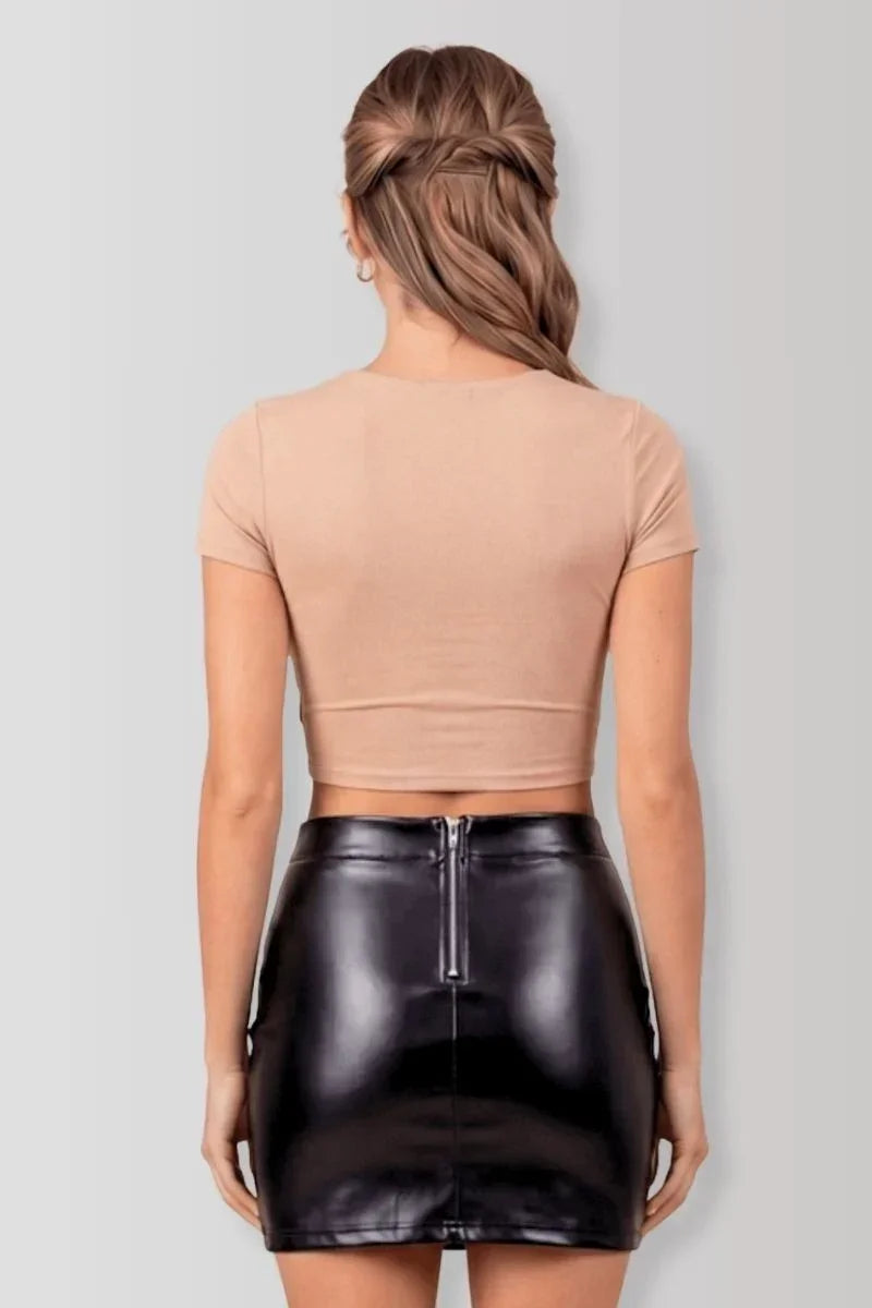 Mini-jupe Alessia simili-cuir par Be Lily