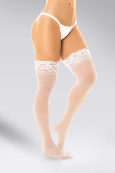 weiße, selbsttragende Strümpfe