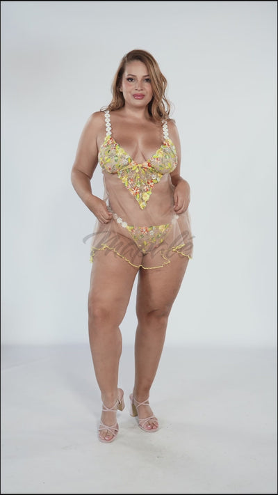 Nachthemd & passender String +