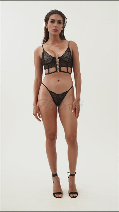 Ensemble dentelle transparente